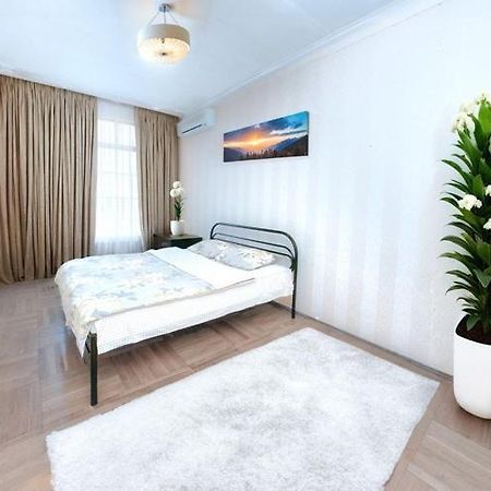 Цум Пассаж Яворницького 55 Lägenhet Dnipro Exteriör bild