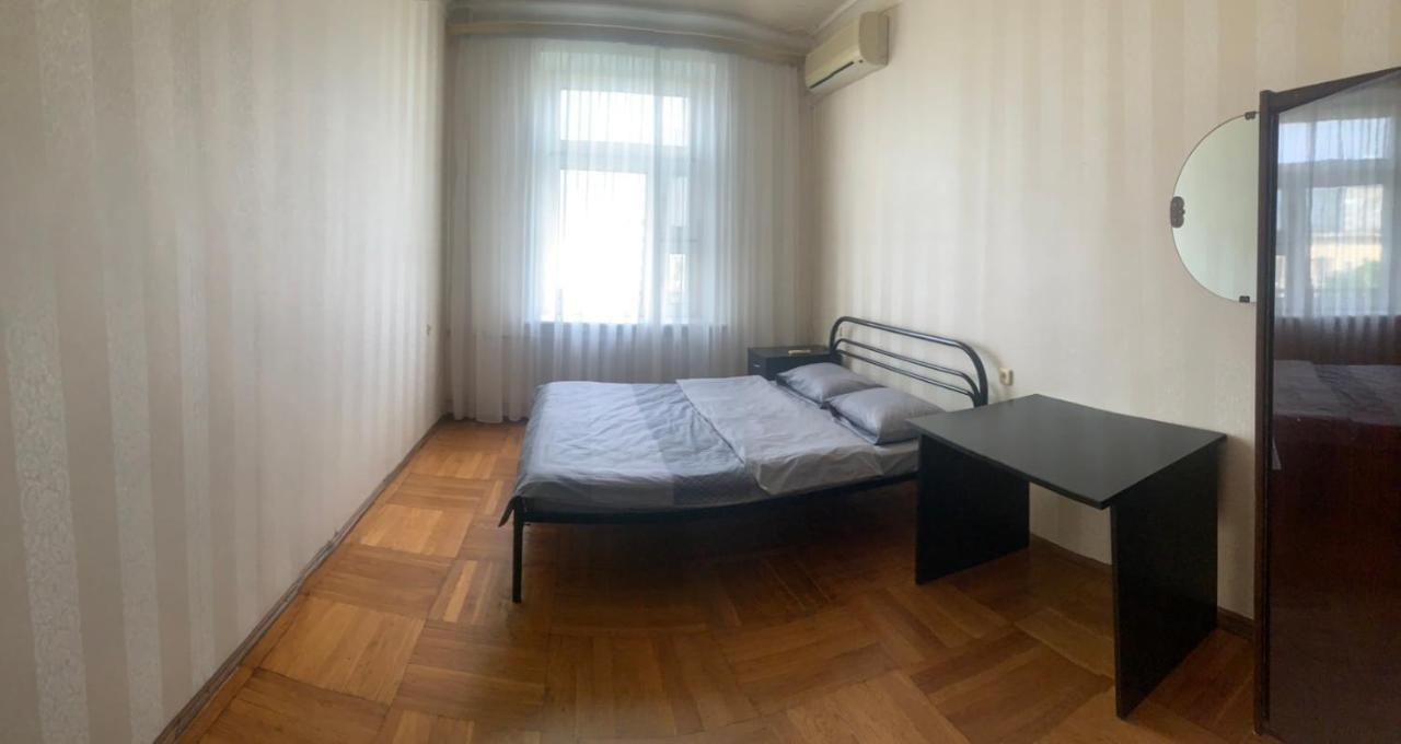 Цум Пассаж Яворницького 55 Lägenhet Dnipro Exteriör bild